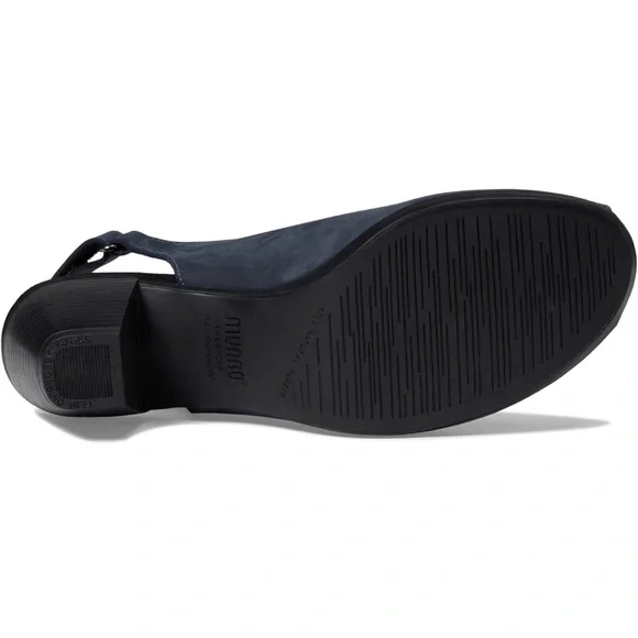 Munro Abby Heeled Sandals - Picture 5 of 8